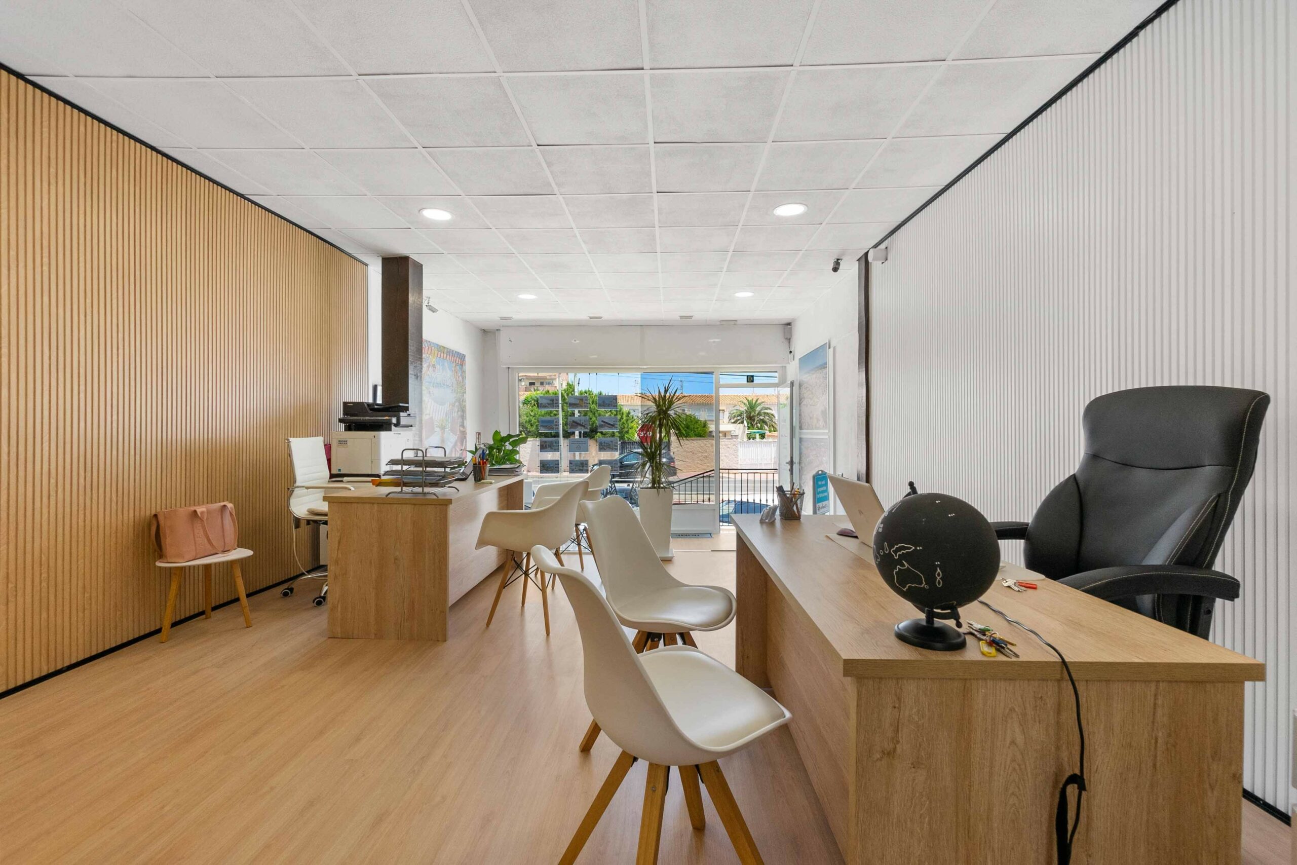 INTERIOR_2